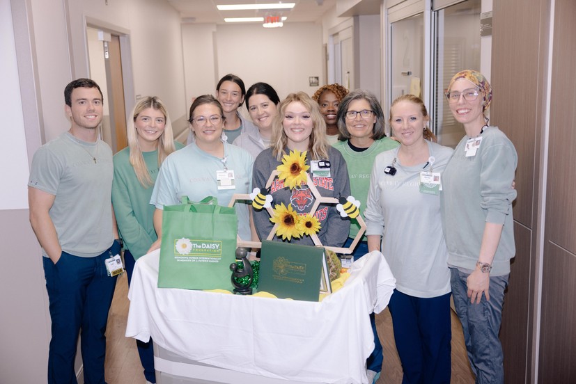 Patient Care Tech Achieves Award for Outstanding Care for ICU Patients