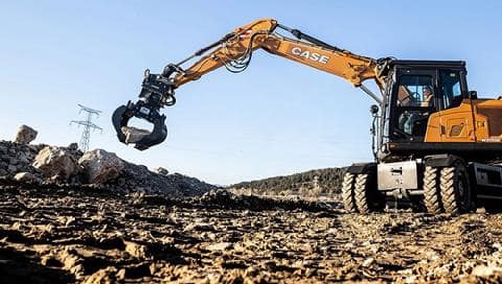 Excavators | Case | Titan Machinery