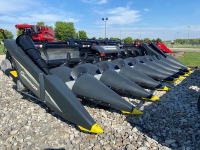 2023 GERINGHOFF PR830 CORNHEAD
