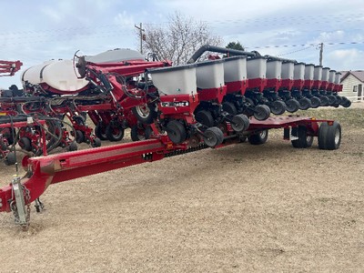 2008 CASE IH 1200 PLANTER