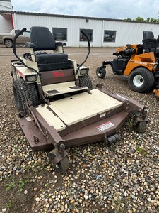 1998 GRASSHOPPER 725K LAWN & GARDEN