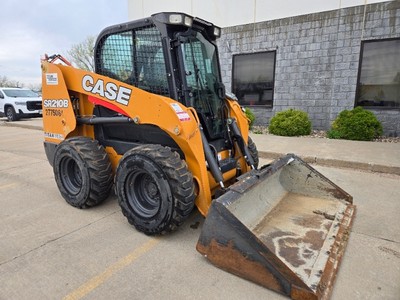 2020 CASE SR210B SKIDSTEER-WHEEL