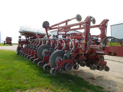 2018 CASE IH 2150 PLANTER