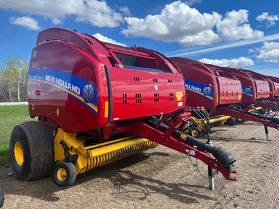 2021 NEW HOLLAND RB560 BALER
