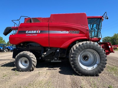 2009 CASE IH AF7088 COMBINE