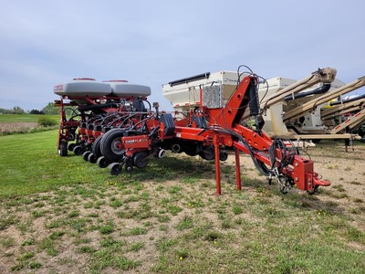 2013 CASE IH 1250 PLANTER