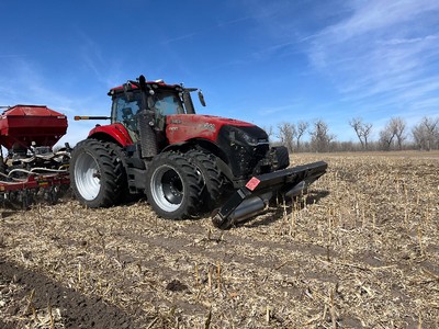 2024 CASE IH 340 CVT 2WD & MFWD Tractor