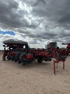 2013 CASE IH 1250 PLANTER