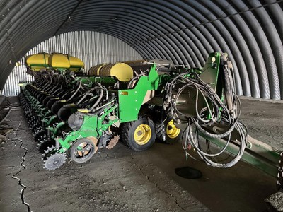 2018 JOHN DEERE DB90 PLANTER
