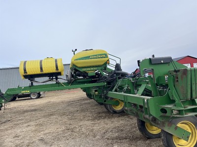 2008 JOHN DEERE 1790 PLANTER