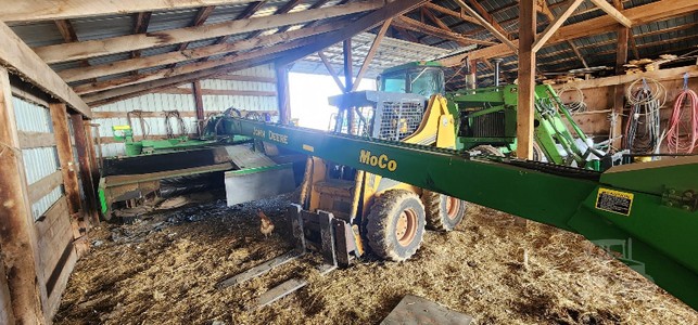 2005 JOHN DEERE 946 MOWER CONDITIONER