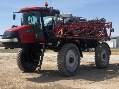 2016 CASE IH 4440 SPRAYER- SELF PROPELLED
