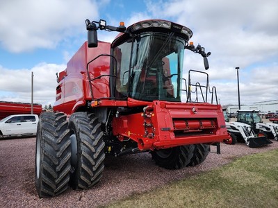 2025 CASE IH 8260 COMBINE