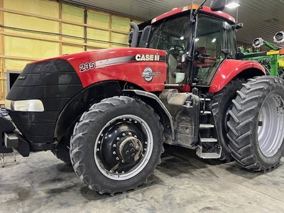 2013 CASE IH 235 2WD & MFWD Tractor